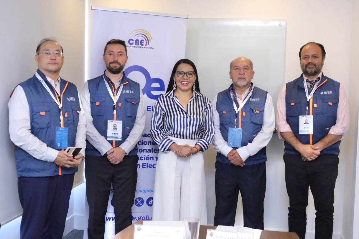 에콰도르참관단 메인비주얼.jpg