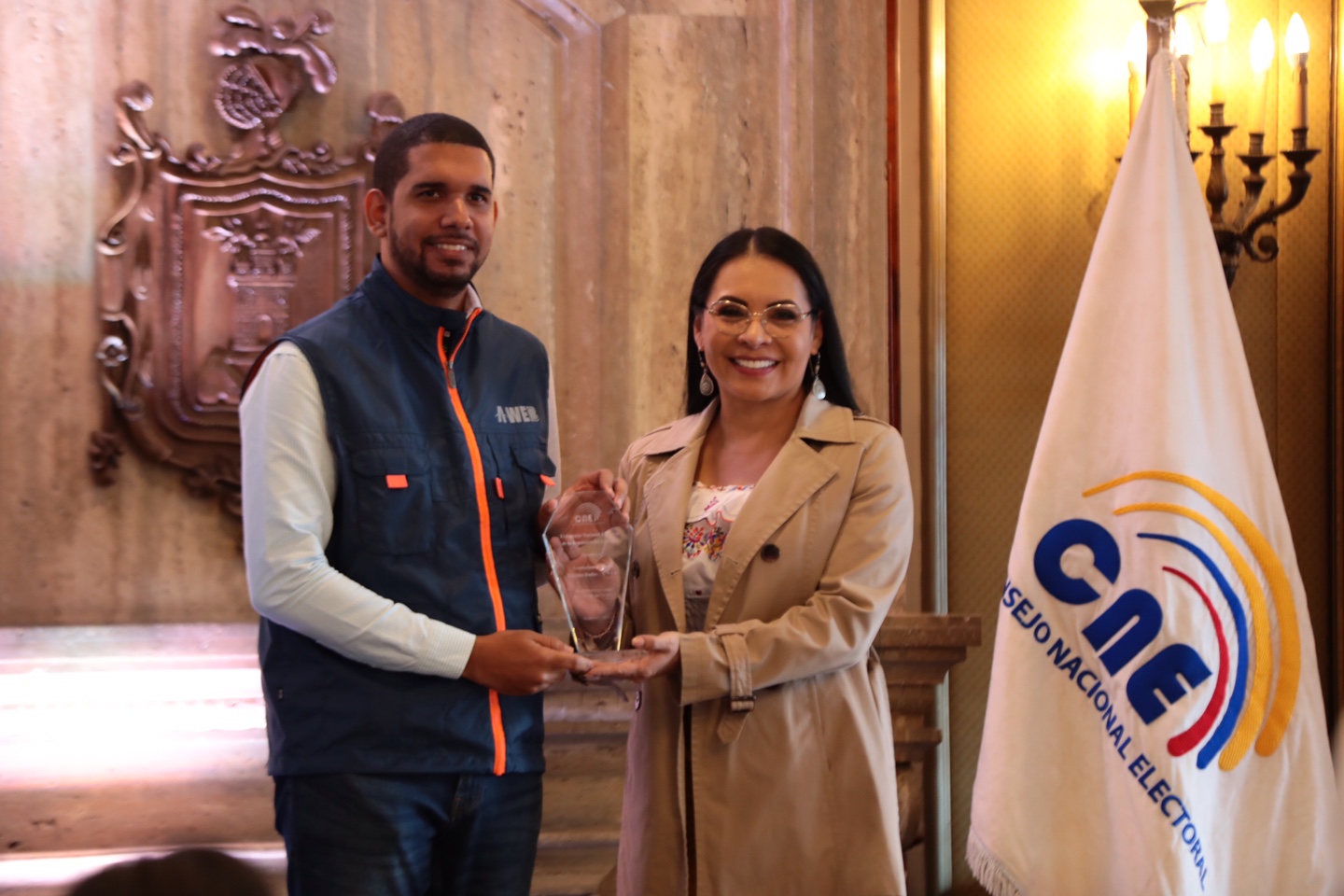 Award_Juan Emilio.jpg