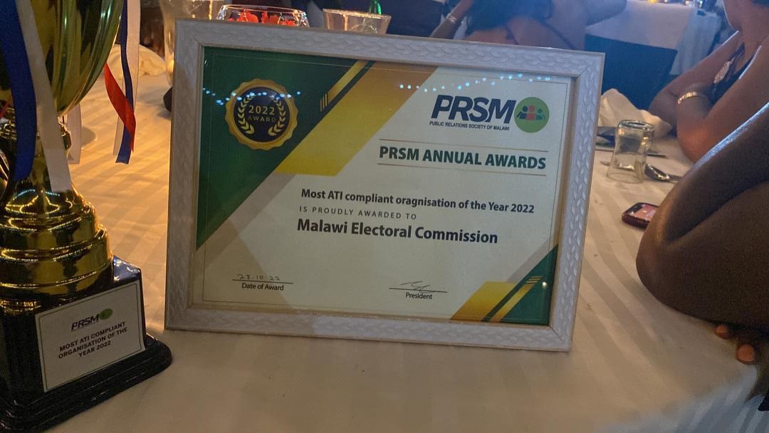 Malawi award2.jpg